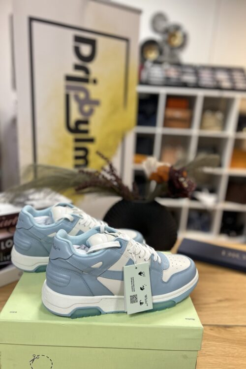 Off-White Sneakers