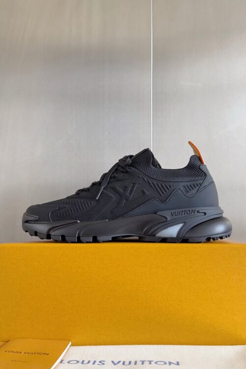 Louis Vuitton Runner Tatic Sneaker Black On Black