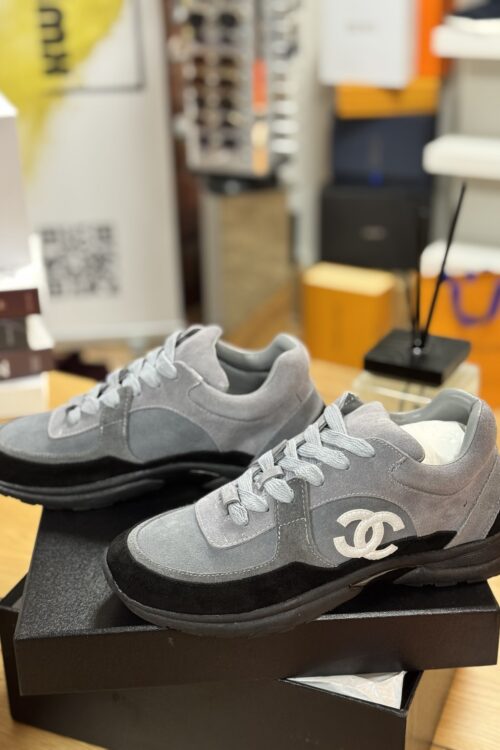 Chanel Sneaker