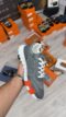 Bounce Sneaker
