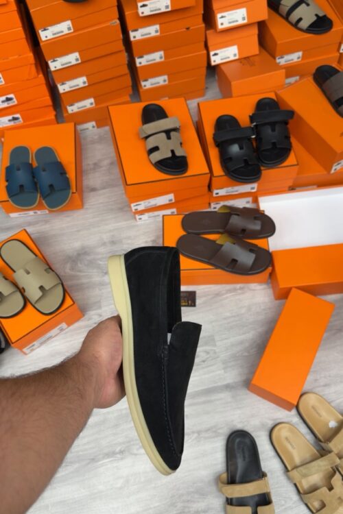 Loro Piana Summer Walk Loafer — Zwart Suède