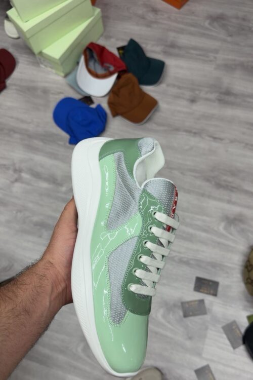 Prada America’s Cup Sneaker – Mintgroen Lakleer met Zilver Mesh